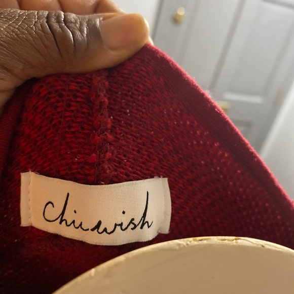 Sweater - Picture 7 of 8